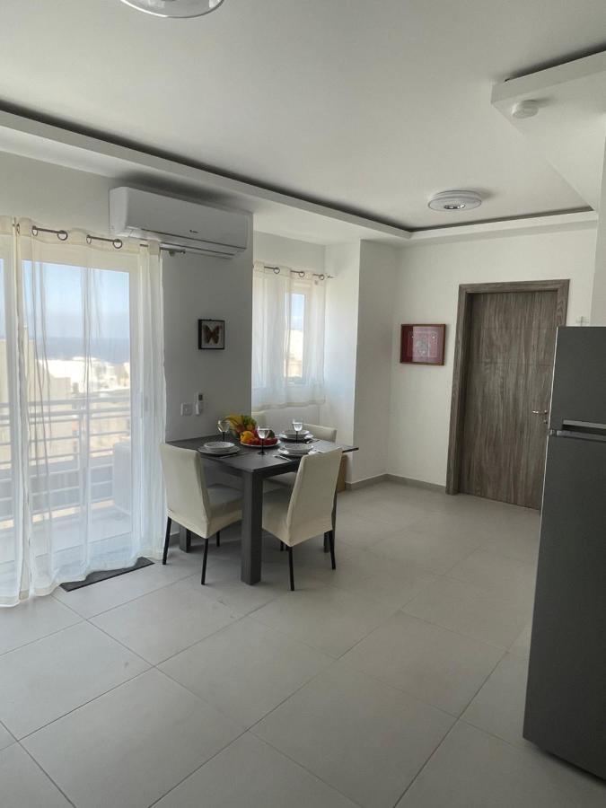 New & Comfortable 7sun Near Sandy Appartement