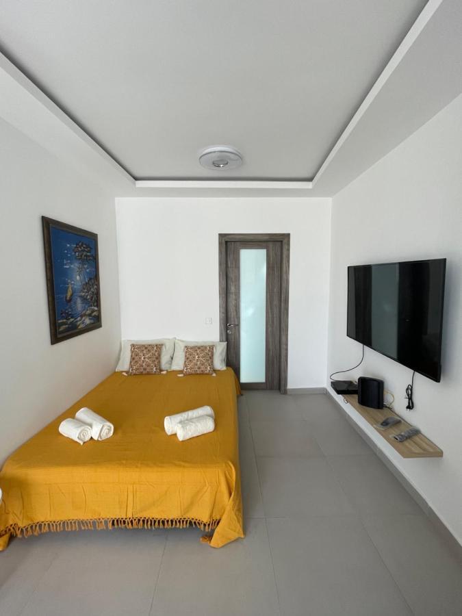 New & Comfortable 7sun Near Sandy Apartament