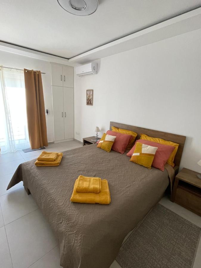 New & Comfortable 7sun Near Sandy Apartament