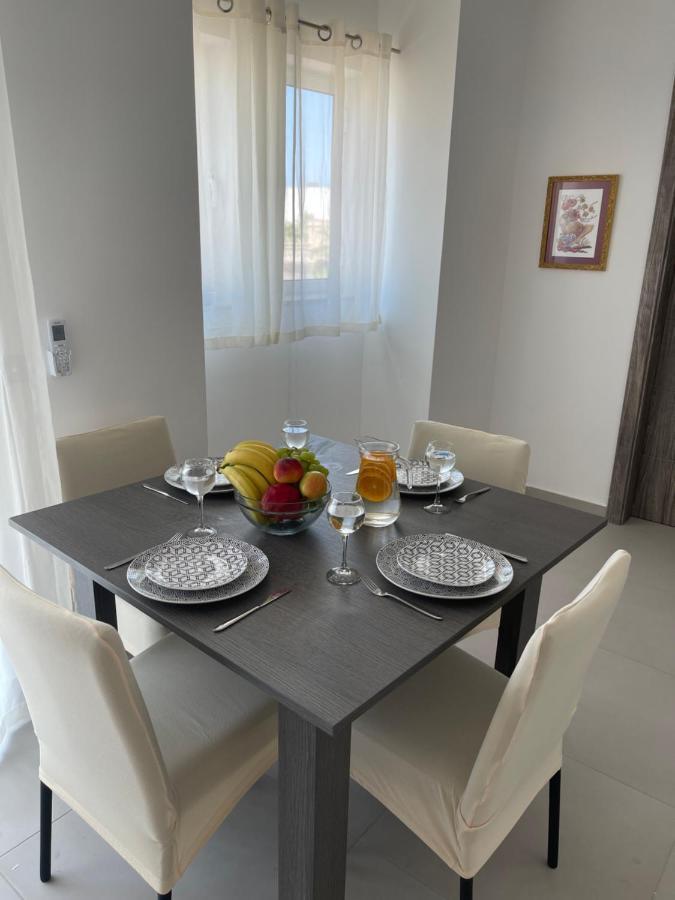 Apartament New & Comfortable 7sun Near Sandy St Paul's Bay