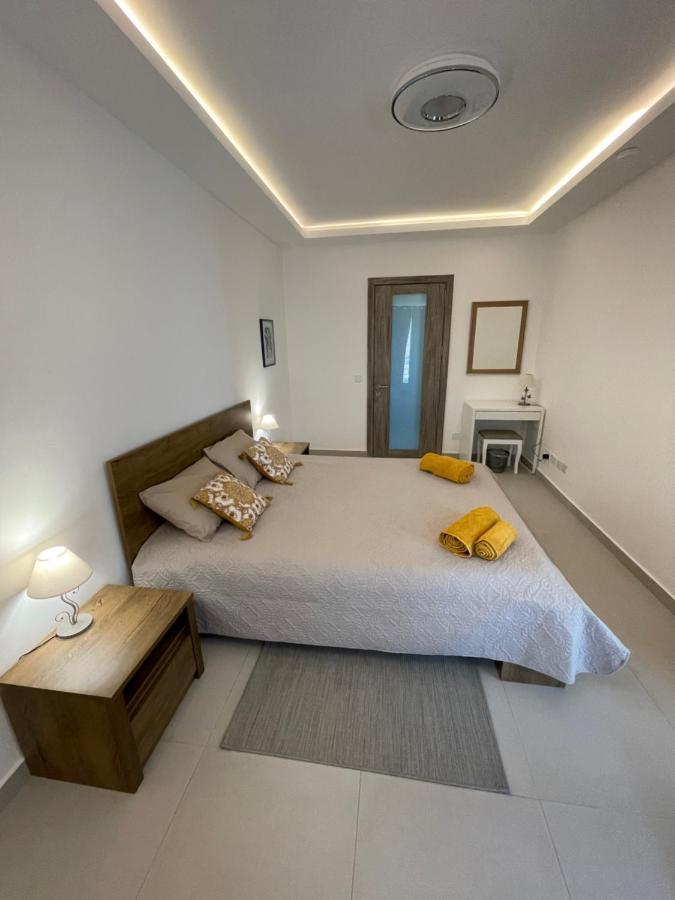 Appartamento New & Comfortable 7sun Near Sandy St. Paul's Bay